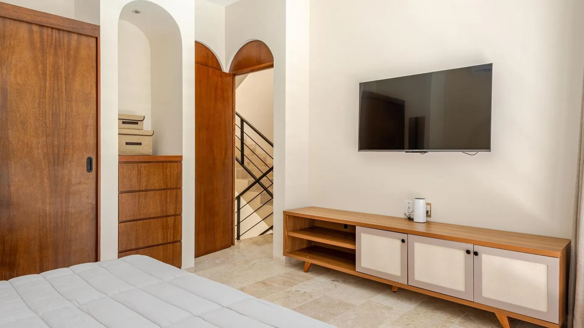 Ocean Breeze Villa - A Few Steps From The Beach! Tulum Mexico