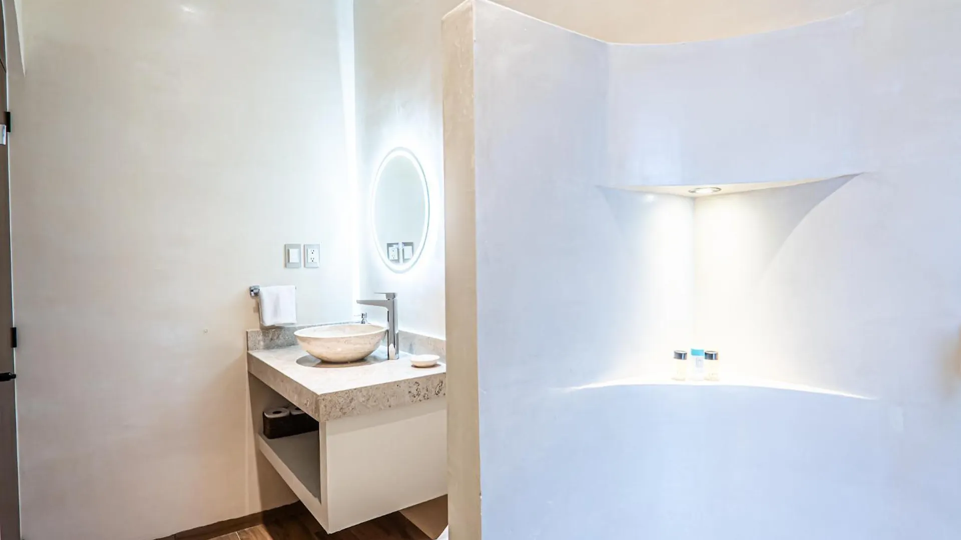 Ocean Breeze Villa - A Few Steps From The Beach! Tulum