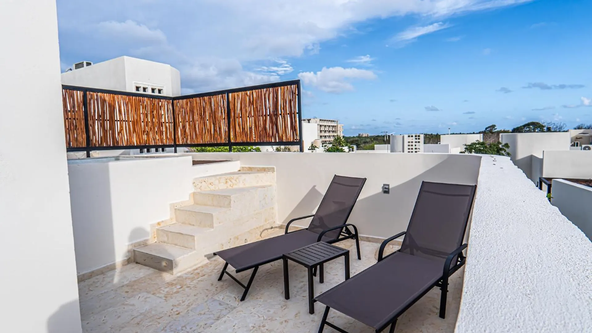 Ocean Breeze Villa - A Few Steps From The Beach! Tulum