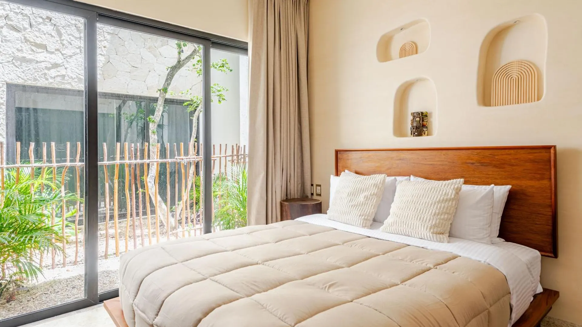 Ocean Breeze Villa - A Few Steps From The Beach! Tulum