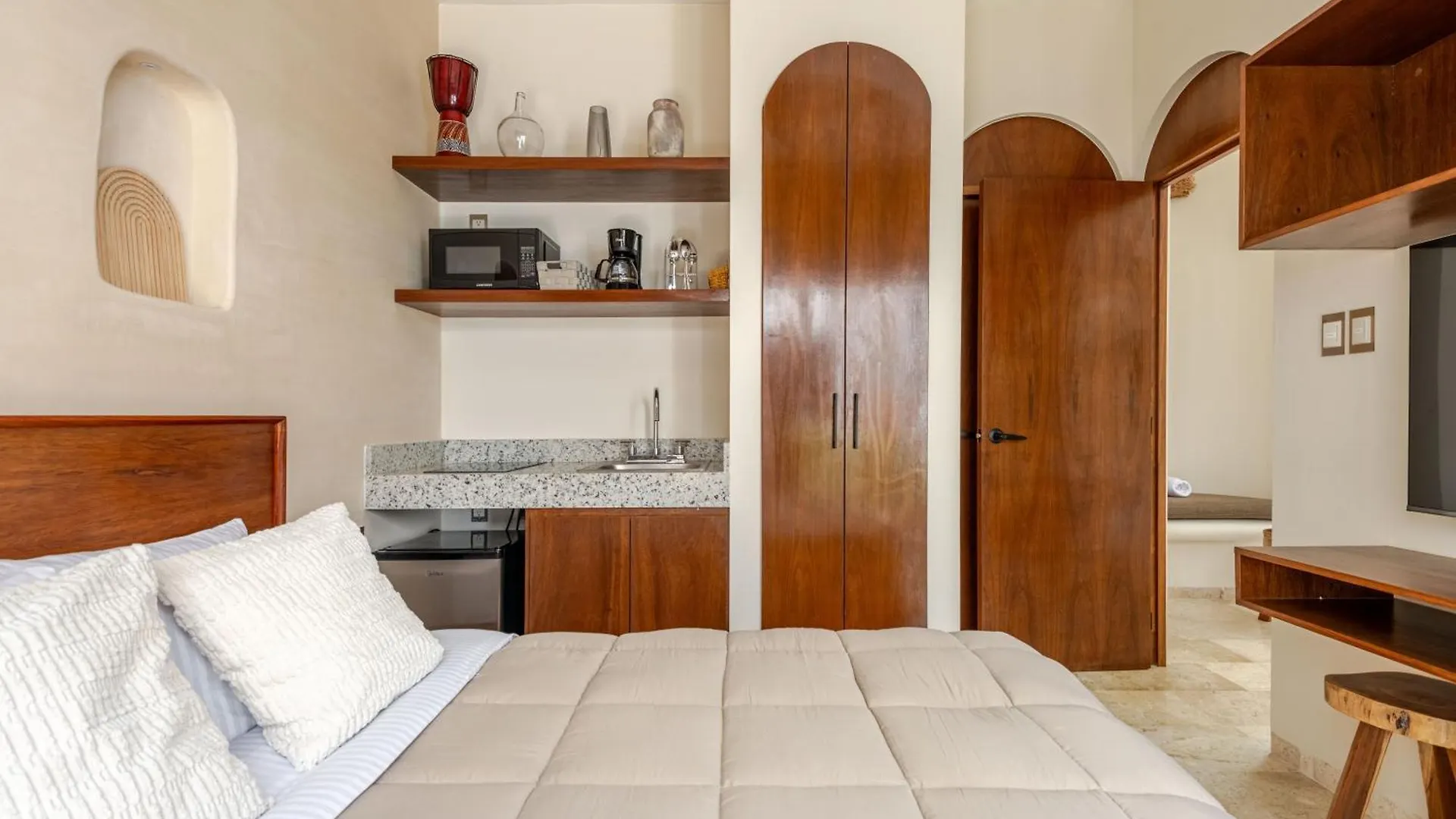 Ocean Breeze Villa - A Few Steps From The Beach! Tulum