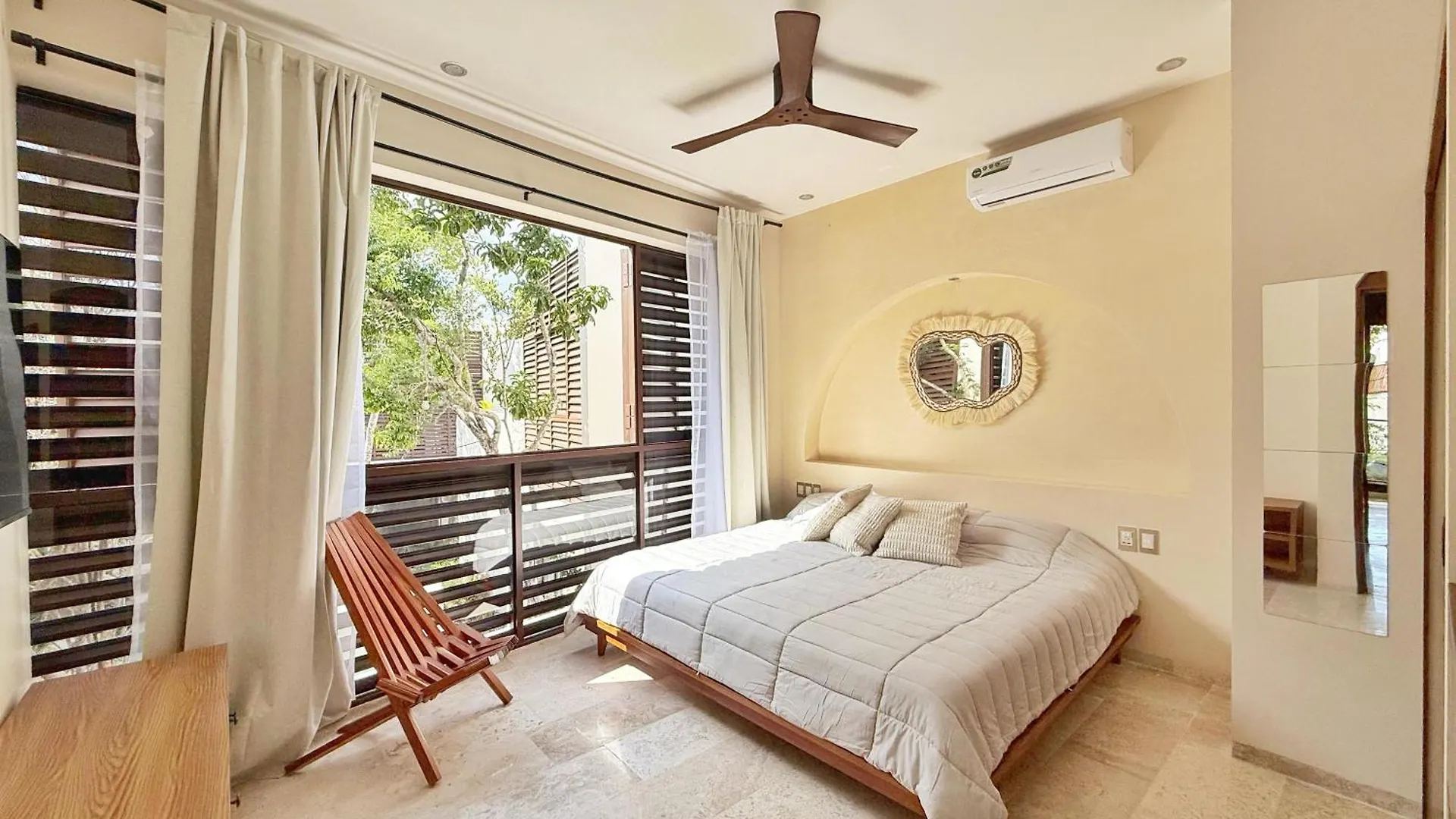 Ocean Breeze Villa - A Few Steps From The Beach! Tulum Mexico